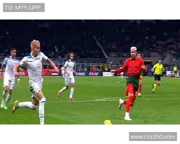 足球明星在关键时刻点球失利引发球迷热议与媒体关注的背后故事