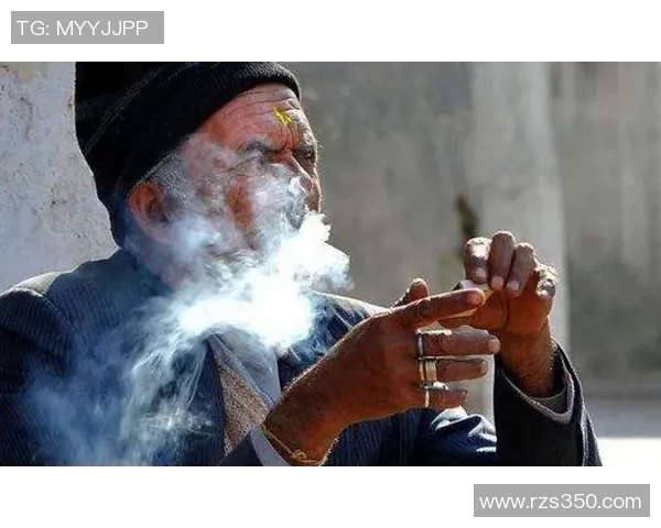 国外足球明星吸烟现象揭秘你不知道的那些球员与他们的烟草故事 国外足球明星吸烟现象揭秘你不知道的那些球员与他们的烟草故事